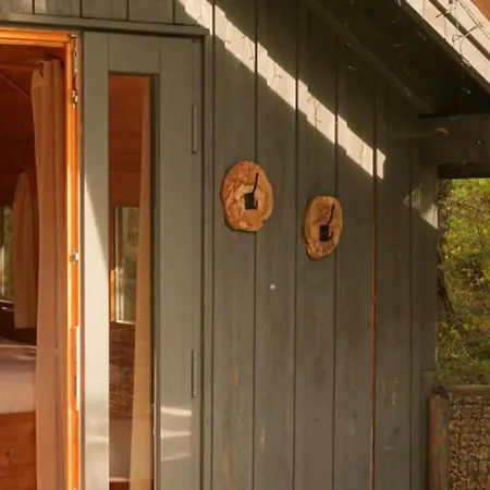 Cosy Pour 2 Avec Jacuzzi - Api-1-52-2485 Campsite