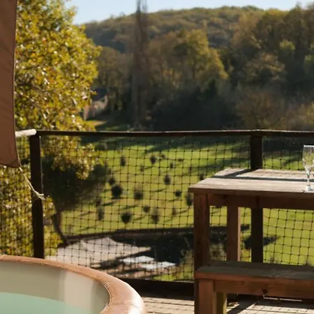 Cosy Pour 2 Avec Jacuzzi - Api-1-52-2485 Campsite *