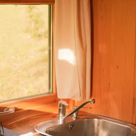 Cosy Pour 2 Avec Jacuzzi - Api-1-52-2485 Campsite *